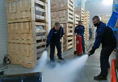 На складе легковоспламеняющихся жидкостей в Томске ликвидирована условная ЧС 