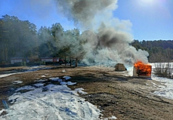 Условный лесной пожар потушили в Томской области 
